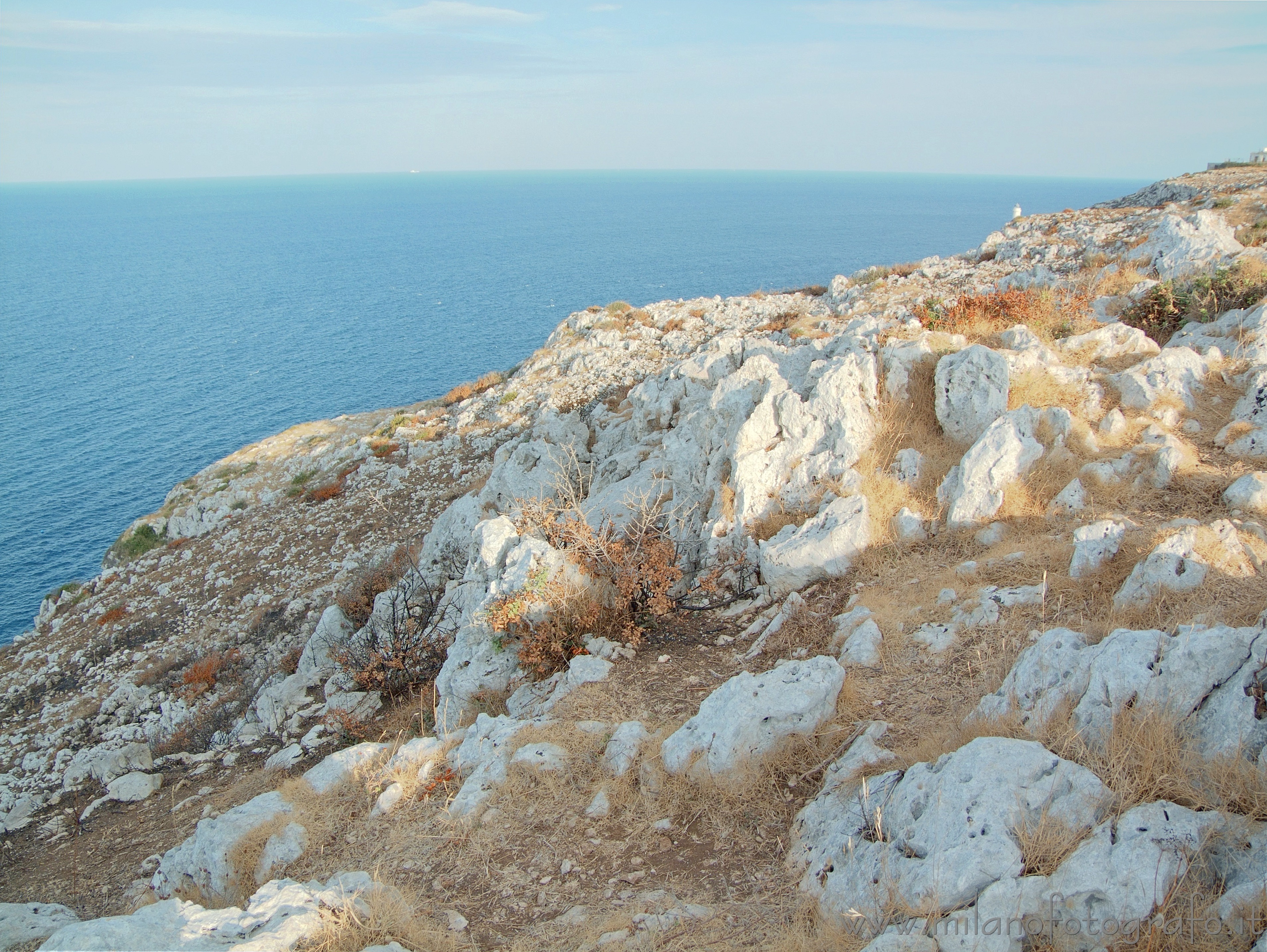 Otranto (Lecce) - La costa presso Punta Palascia, il punto più a est dell'Italia